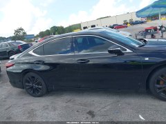 Lexus ES350 F Sport 2023 3