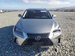 Lexus NX300h 2020 1