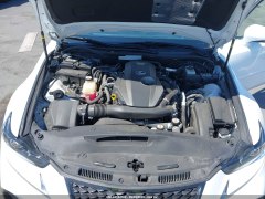 Lexus IS300 F Sport 2018 12