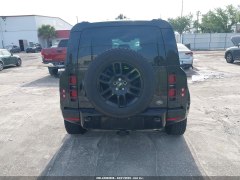 Land Rover Defender 110 X-Dynamic SE 2023 5