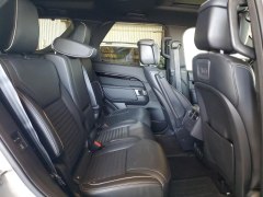 Land Rover Discovery R-Dynamic HSE 2021 10