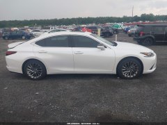Lexus ES350 Luxury 2025 3