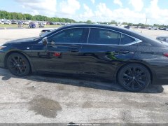 Lexus ES350 F Sport 2023 7