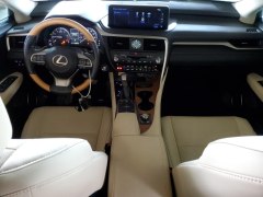 Lexus RX350 2021 8
