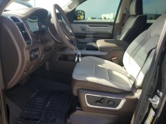 Dodge RAM 1500 Laramie 2025 6