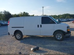 Chevrolet Express 2500 2023 3