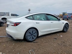 Tesla Model 3 2025 3