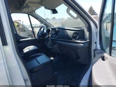 Ford Transit 250 Van W 2020 8