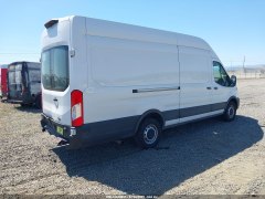 Ford Transit 250 Van W 2020 4
