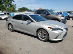 Lexus ES300h Luxury 2021 2