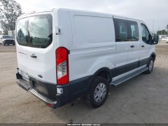 Ford Transit 250 2021 4