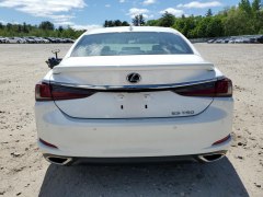 Lexus ES350 2022 4