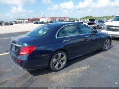 Mercedes-Benz E300 Luxury 2018 4