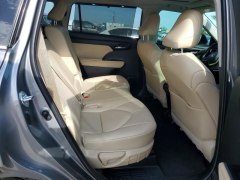 Toyota Highlander XLE 2025 10