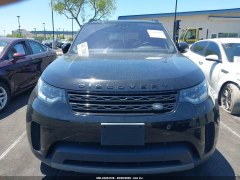 Land Rover Discovery SE 2019 1