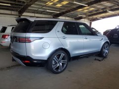 Land Rover Discovery R-Dynamic HSE 2021 3