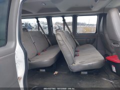 Chevrolet Express LT 3500 Extended 2017 10