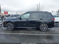 BMW X7 XDrive M60i 2023 7