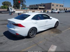 Lexus IS300 F Sport 2018 4
