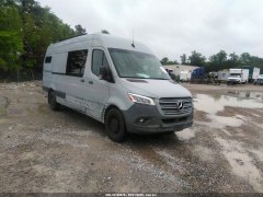 Mercedes-Benz Sprintert 2500 High Roof I4 2021 2