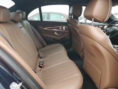 Mercedes-Benz E300 Luxury 4MATIC 2017 9