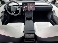 Tesla Model 3 2025 7