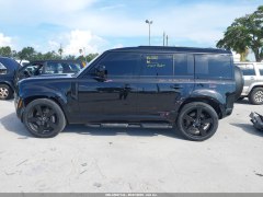 Land Rover Defender 110 X-Dynamic SE 2025 7