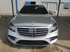 Mercedes-Benz S560 2020 1