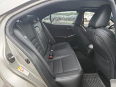 Lexus IS200t F Sport 2017 9