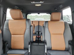 Lexus GX550 Luxury 2025 10