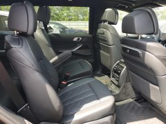 BMW X7 XDrive 40i 2025 10