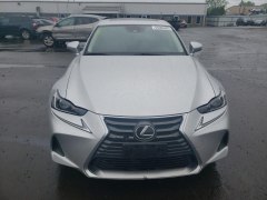 Lexus IS300 AWD 2019 1