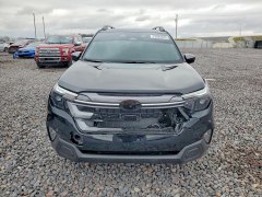 Subaru Forester Premium 2025 1