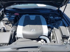 Lexus IS350 F Sport 2023 9