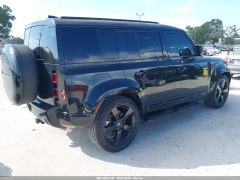 Land Rover Defender 110 X-Dynamic SE 2025 4