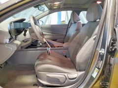 Hyundai Elantra SEL 2025 6