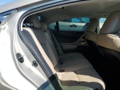 Lexus ES300h Luxury 2021 9
