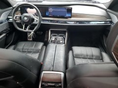 BMW 740i 2023 7
