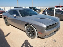Dodge Challenger SXT 2018 2