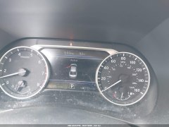 Nissan Sentra SV 2023 9