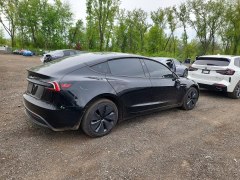 Tesla Model 3 2025 3