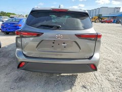 Toyota Highlander XLE 2025 4