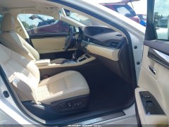 Lexus ES350 2017 4