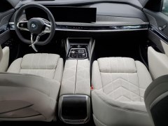 BMW 760i XDrive 2025 7